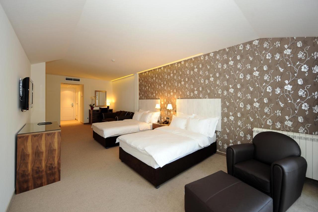 Hotel 1000 Ruza เบลเกรด ห้อง รูปภาพ